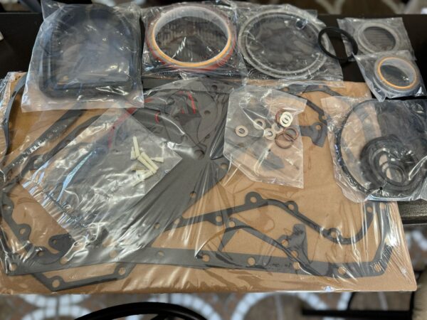 EMPAQUES INFERIORES MOTOR CUMMINS 8.3 LTS - Image 2